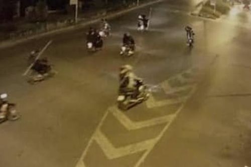 Hà Nội: Nhóm thanh niên vô cớ đánh người khiến 1 nạn nhân tử vong