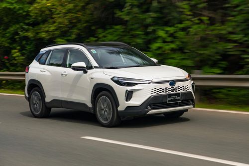 Loạt xe gầm cao chạy đua ưu đãi, nhiều nhất cả trăm triệu đồng