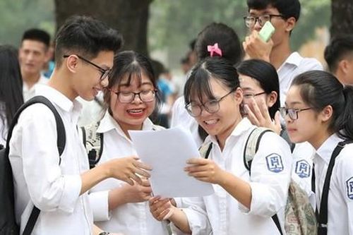 Chi trả tiền miễn, giảm học phí trường công và tư thế nào?