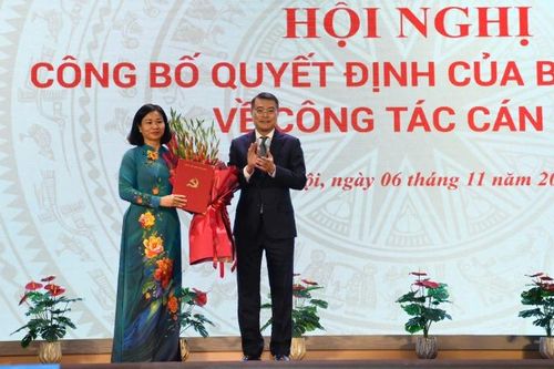Đồng chí Nguyễn Thị Tuyến được bầu giữ chức Chủ tịch Hội Liên hiệp Phụ nữ Việt Nam