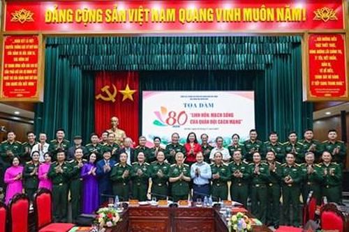 Công tác Đảng, công tác chính trị luôn đi trước mở đường trong tư tưởng, dẫn dắt tư tưởng