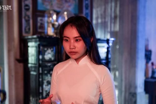 Phương Mỹ Chi làm chuyên gia 'câu view' trong phim điện ảnh đầu tay
