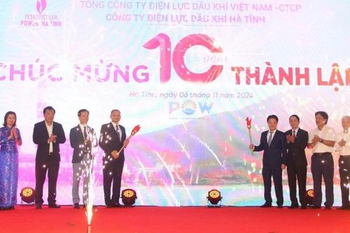 Vượt bao thách thức, gặt hái nhiều thành tựu