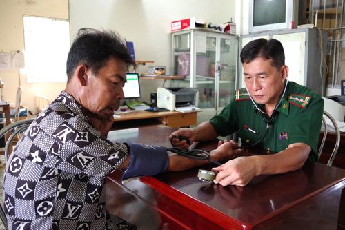 Trạm xá quân dân y kết hợp-Nơi đồng bào dân tộc Khmer gửi gắm niềm tin