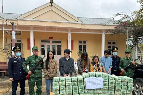 Hải quan Nghệ An phối hợp bắt giữ 70 kg ketamine