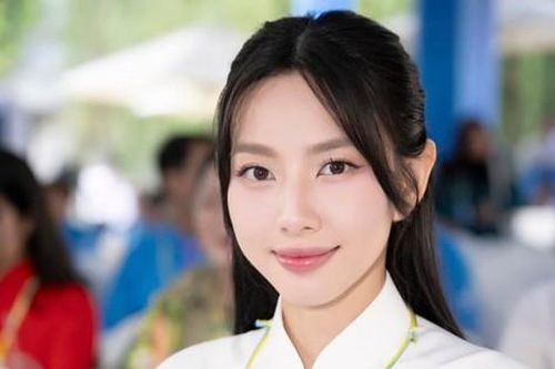 Hoa hậu Nguyễn Thúc Thùy Tiên: Truyền cảm hứng cho thật nhiều bạn trẻ