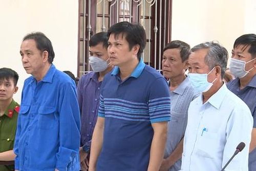Nhiều cựu cán bộ tại Hậu Giang hầu tòa vì liên quan vụ án lừa bán hàng trăm nền đất