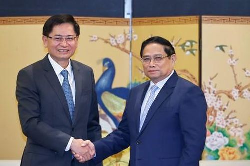 Thủ tướng đề nghị Quảng Tây tiếp tục tạo thuận lợi cho hàng hóa Việt Nam vào Trung Quốc