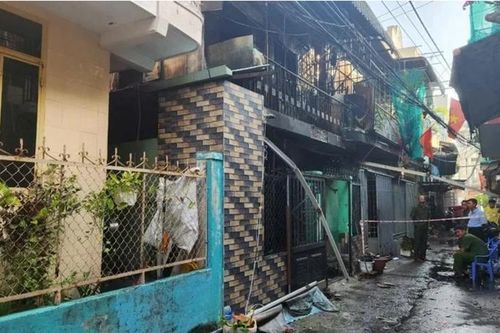 Điều tra nguyên nhân vụ cháy nhà lúc rạng sáng khiến 2 cháu gái tử vong