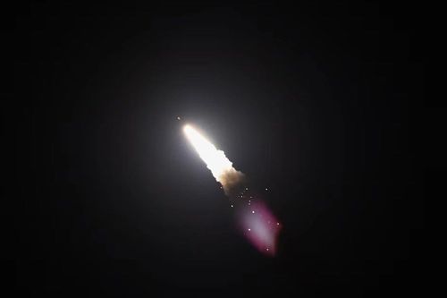 Mỹ phóng thử tên lửa đạn đạo xuyên lục địa Minuteman III