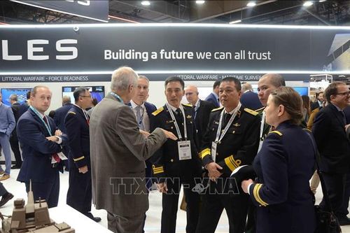Việt Nam tham dự Triển lãm Vũ khí Hải quân Euronaval 2024