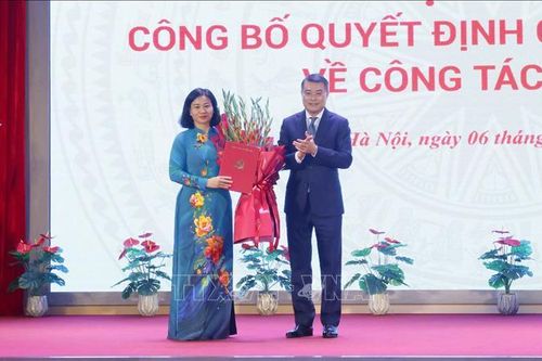 Bà Nguyễn Thị Tuyến được bầu giữ chức Chủ tịch Hội Liên hiệp Phụ nữ Việt Nam