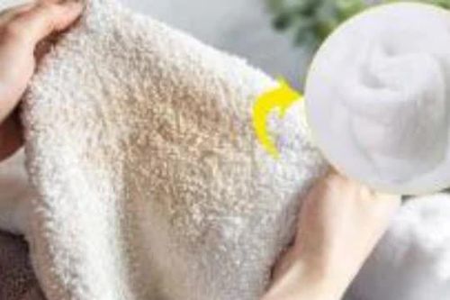 Mẹo hay làm sạch khăn tắm, khăn dù bẩn hay ố vàng đến đâu thì giặt xong sẽ mềm mại sạch sẽ