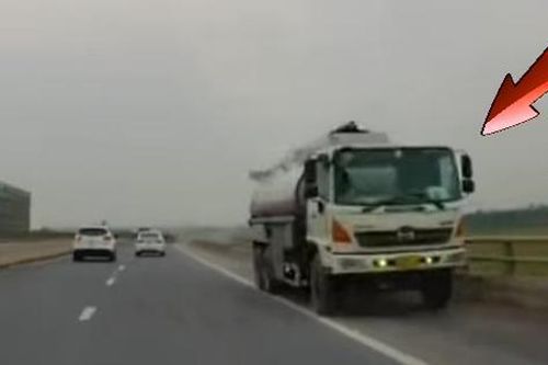Hãi hùng khoảnh khắc xe bồn đi ngược chiều, lao vun vút