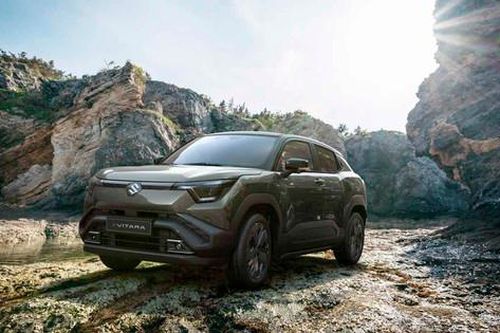 Suzuki eVitara 2025 mở bán từ năm sau, có gì đặc biệt?