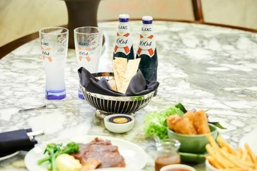 Hẹn hò lãng mạn kiểu Pháp cùng 1664 Blanc