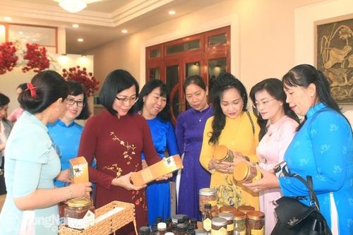 Khuyến khích phụ nữ khởi nghiệp theo hướng chuyển đổi xanh