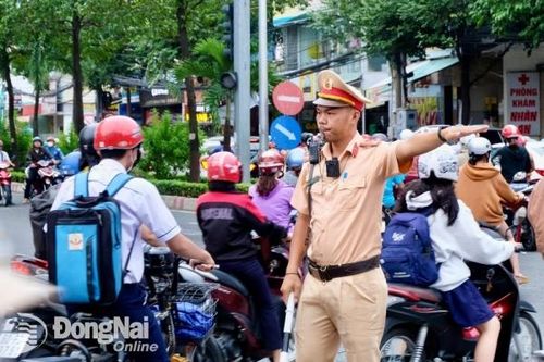 Đồng Nai đề ra 7 nội dung triển khai Luật Trật tự, an toàn giao thông đường bộ năm 2024