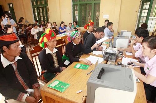Ưu tiên vốn tín dụng cho 'tam nông'