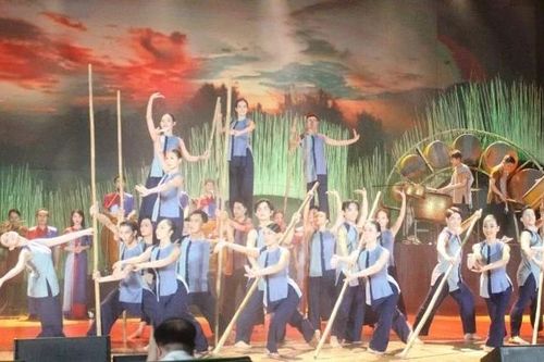 Nhiều điều đáng suy ngẫm về mục tiêu của những liên hoan nghệ thuật