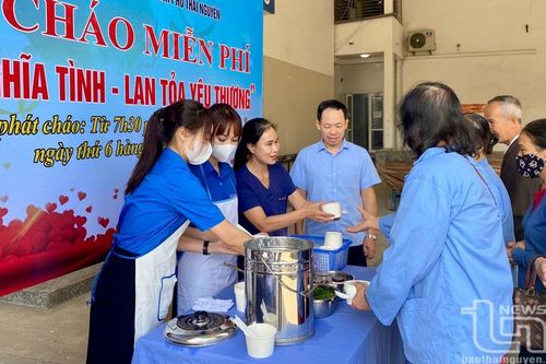 Nhiều hoạt động hướng về người bệnh