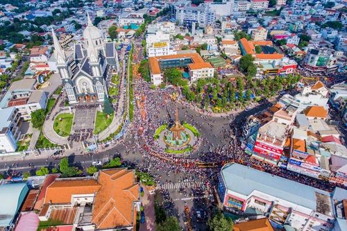 Cử tri tỉnh Bình Dương kiến nghị nhiều vấn đề về hạ tầng giao thông và đô thị