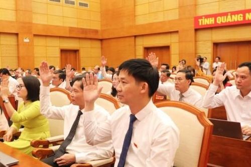 Quảng Ninh: Hội đồng nhân dân tỉnh thông qua nghị quyết thu hồi đất của 30 dự án để chuyển đổi mục đích sử dụng