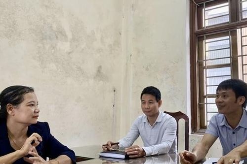 Phụ huynh bất an khi trường mầm non gần 100 tỷ đồng vừa xây xong đã nứt