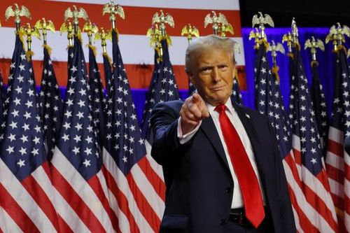 Truyền thông Mỹ nói ông Trump giành 279 phiếu đại cử tri, đắc cử tổng thống