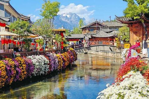Du lịch Trung Quốc: Tháng 11 rực rỡ sắc thu và tháng 12 huyền ảo băng tuyết mùa đông