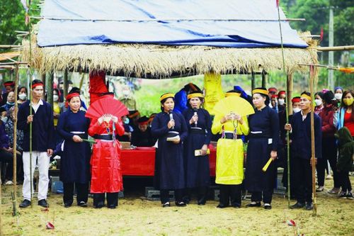 Khai thác giá trị tinh hoa ẩm thực bản địa trong phát triển du lịch bền vững