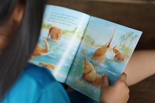 First News ra mắt bộ sách dành tặng thiếu nhi