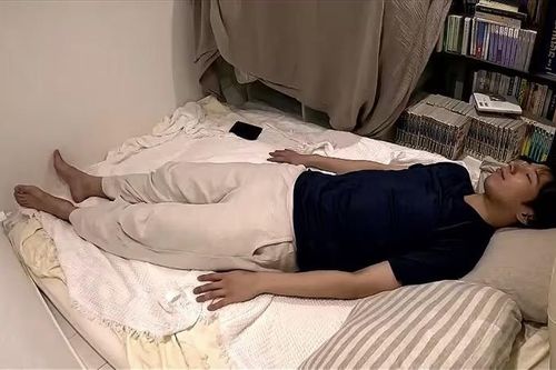 Người trẻ khắp thế giới học cách sống trong các căn hộ siêu nhỏ