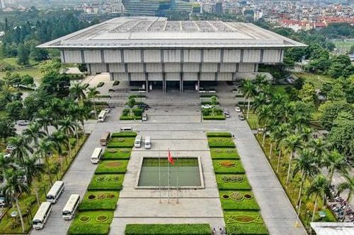 Tin tức đặc biệt trên báo in Hànôịmới ngày 6-11-2024