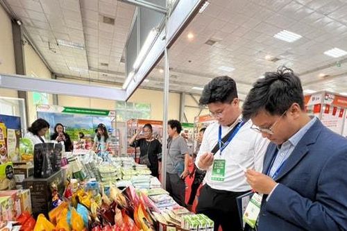 Doanh thu bán lẻ hàng hóa 10 tháng tăng 7,8%