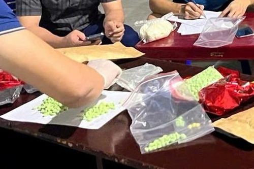 Hải Phòng: Tuần tra giao thông, phát hiện đối tượng vận chuyển hơn 2000 viên ma túy