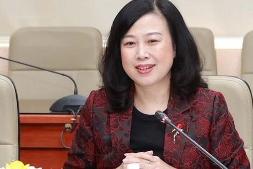 Bộ trưởng Đào Hồng Lan gửi thư chúc mừng thầy, cô giáo, người lao động trong cơ sở đào tạo nhân lực ngành y