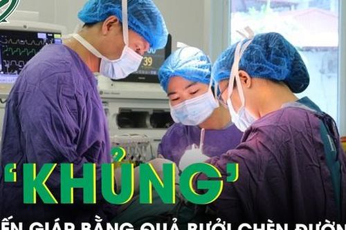Khối u to bằng quả bưởi chèn ép đường thở của bệnh nhân