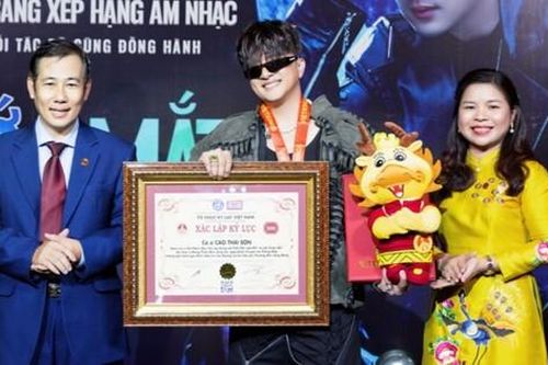 Cao Thái Sơn xác lập kỷ lục nhờ chinh phục được nốt nhạc Fa6
