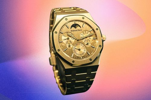 Đồng hồ vàng 18K nguyên khối 'siêu mỏng'