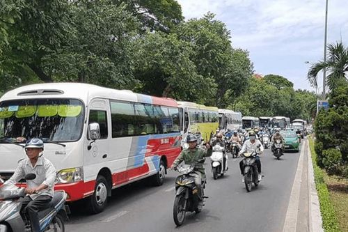 Đà Nẵng cấm xe khách từ 29 chỗ lưu thông trên QL1A trong giờ cao điểm