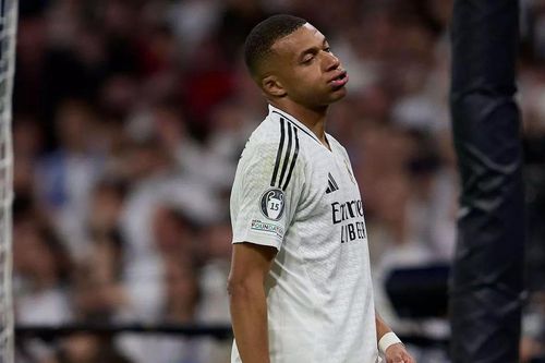 Real Madrid lại thất bại: Khi người khổng lồ run rẩy
