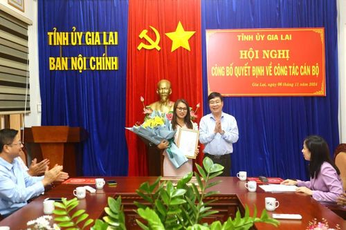 Bổ nhiệm đồng chí Nay Kđam Tha My giữ chức Phó Ban Nội chính Tỉnh ủy