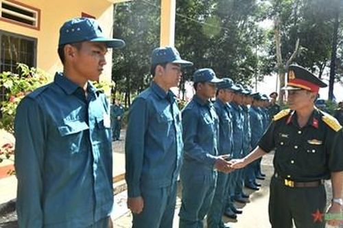 Bộ CHQS tỉnh Bình Phước nhân rộng mô hình chốt dân quân biên giới chính quy