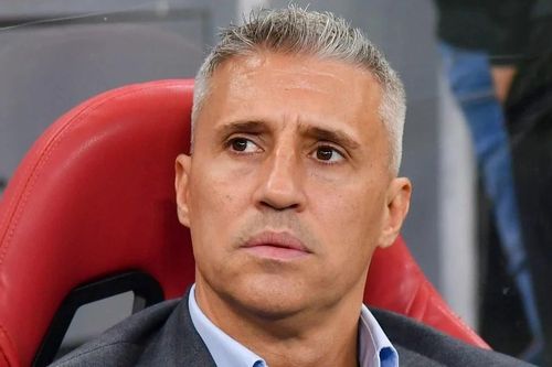 Huyền thoại Chelsea bị CLB Ả Rập Xê-út sa thải