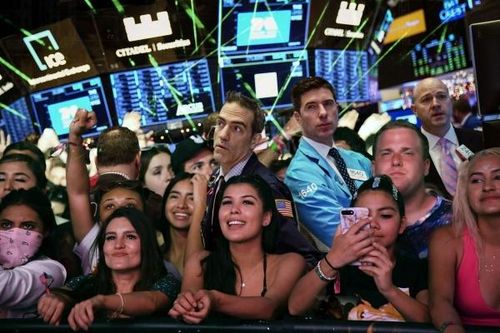 Kinh tế thế giới nổi bật (1-7/11): Chứng khoán Mỹ rực xanh sau chiến thắng của ông Trump, xuất khẩu LNG Nga đạt kỷ lục, EU siết thuế VAT