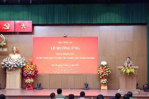 Bộ Công an tổ chức Lễ hưởng ứng Ngày Pháp luật Việt Nam