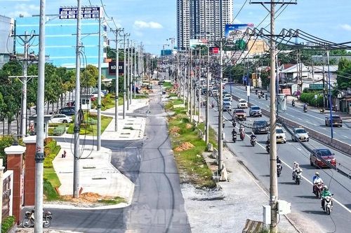 Lo ngại việc đặt trạm thu phí gần đầu cầu gây ùn tắc giao thông trên quốc lộ 13