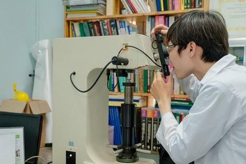 Những tiến sĩ trẻ và khát vọng đổi thay - Bài 4: Xây dựng cộng đồng nhà khoa học trẻ tài năng