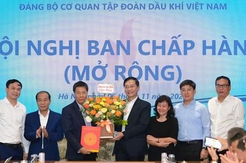 Đồng chí Nguyễn Văn Mậu được bầu làm Bí thư Đảng ủy Cơ quan Tập đoàn Dầu khí Việt Nam